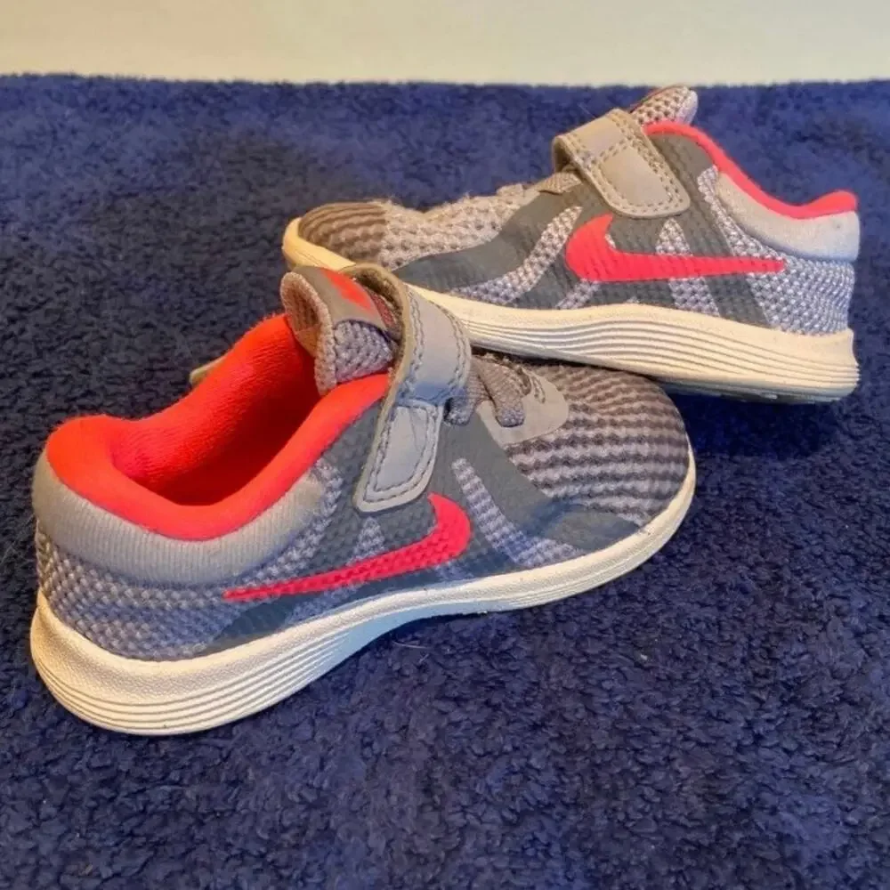Nike Toddler 6C Revolution 4 Grey Racer Pink Velcro Closure Sneakers
